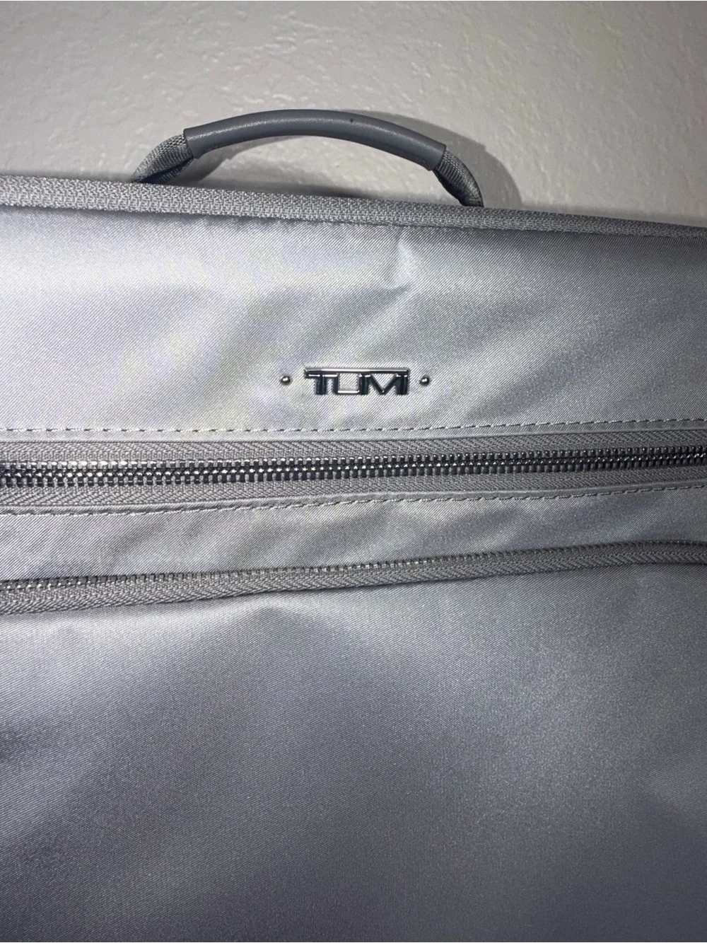 TUMI Voyageur Leger International Expandable 4 Wheel Carry On Suitcase Grey 22